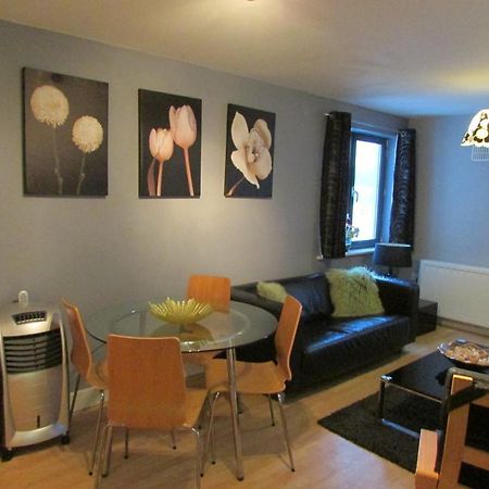Cheltenham Luxury Apartments Ruang foto