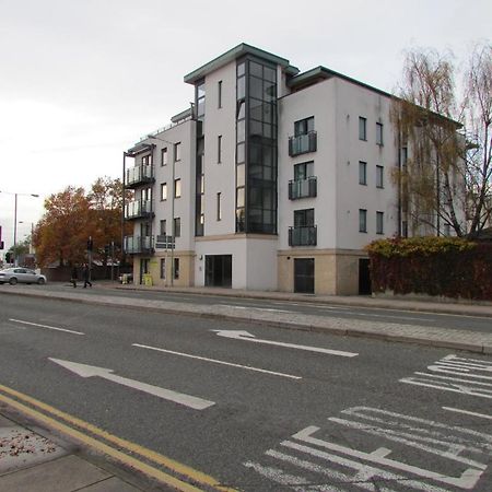 Cheltenham Luxury Apartments Ruang foto