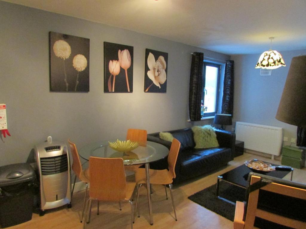 Cheltenham Luxury Apartments Ruang foto