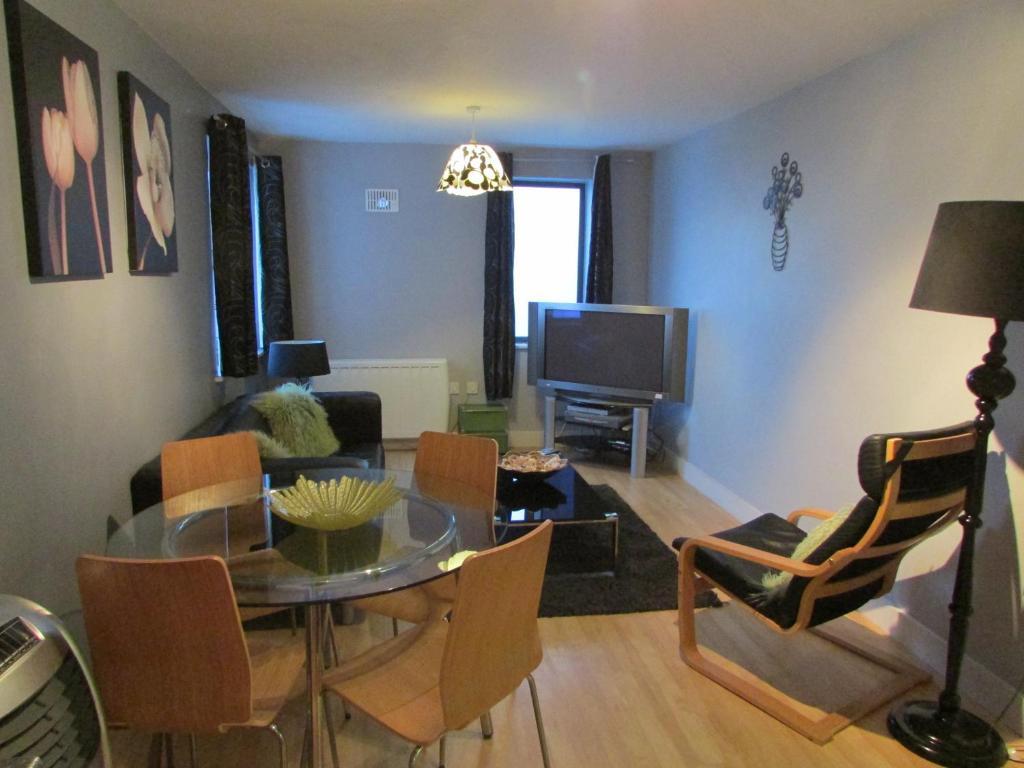 Cheltenham Luxury Apartments Ruang foto